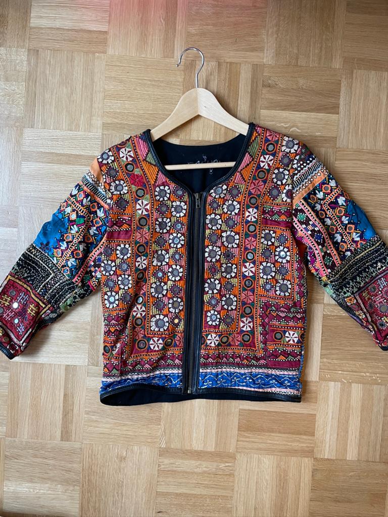 Vintage jasje uit India, Ophalen of Verzenden, Zo goed als nieuw, Maat 34 (XS) of kleiner, Overige kleuren