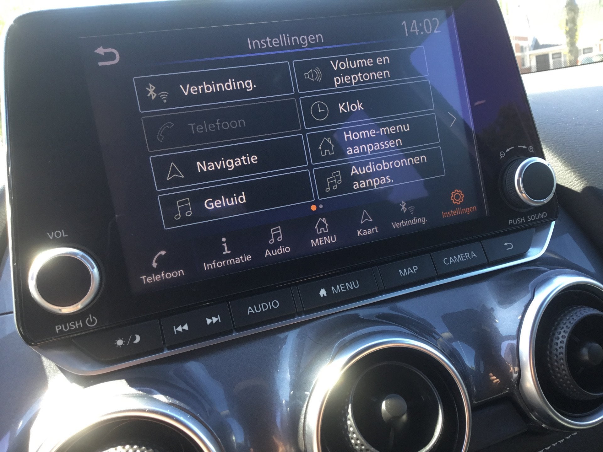 Foto 21 van Nissan Juke 1.0 DIG-T N-Design (bj 2023)