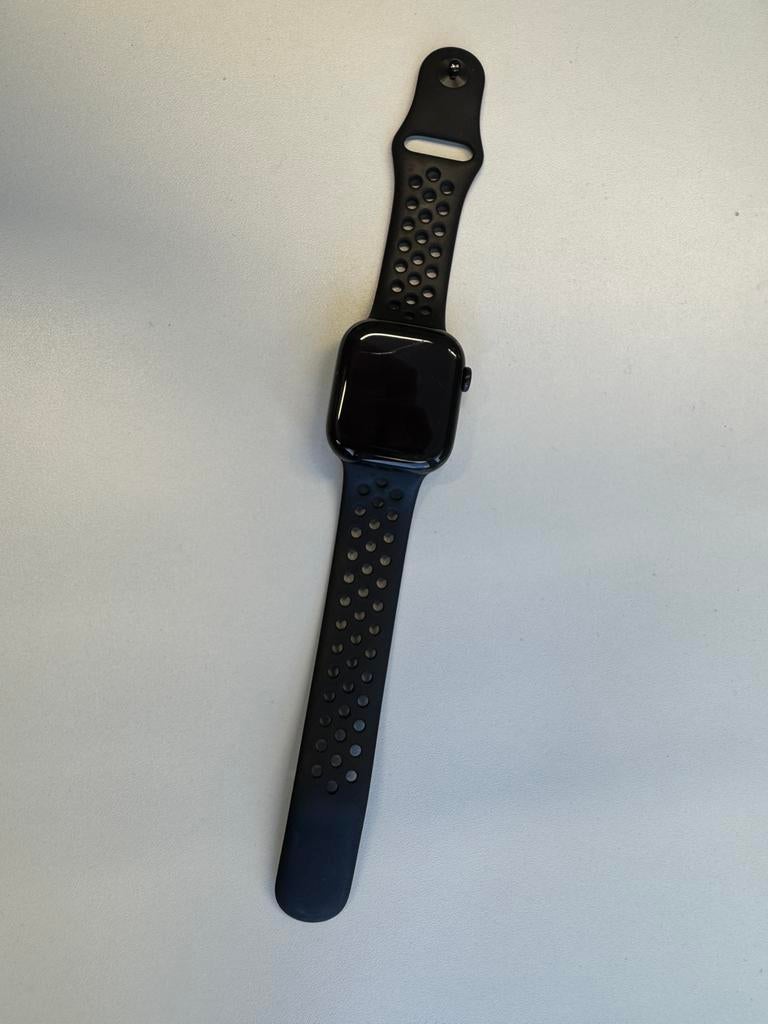 Apple Watch Series 10 42mm GPS + Cellular – Aluminium 98%, Sieraden, Tassen en Uiterlijk, Smartwatches, Ophalen, Zwart, IOS, Zo goed als nieuw