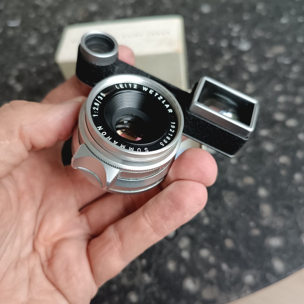 Leica Leitz goggled Summaron 35mm f2,8 bijna als nieuw, doos, Audio, Tv en Foto, Fotografie | Lenzen en Objectieven, Ophalen, 35 mm