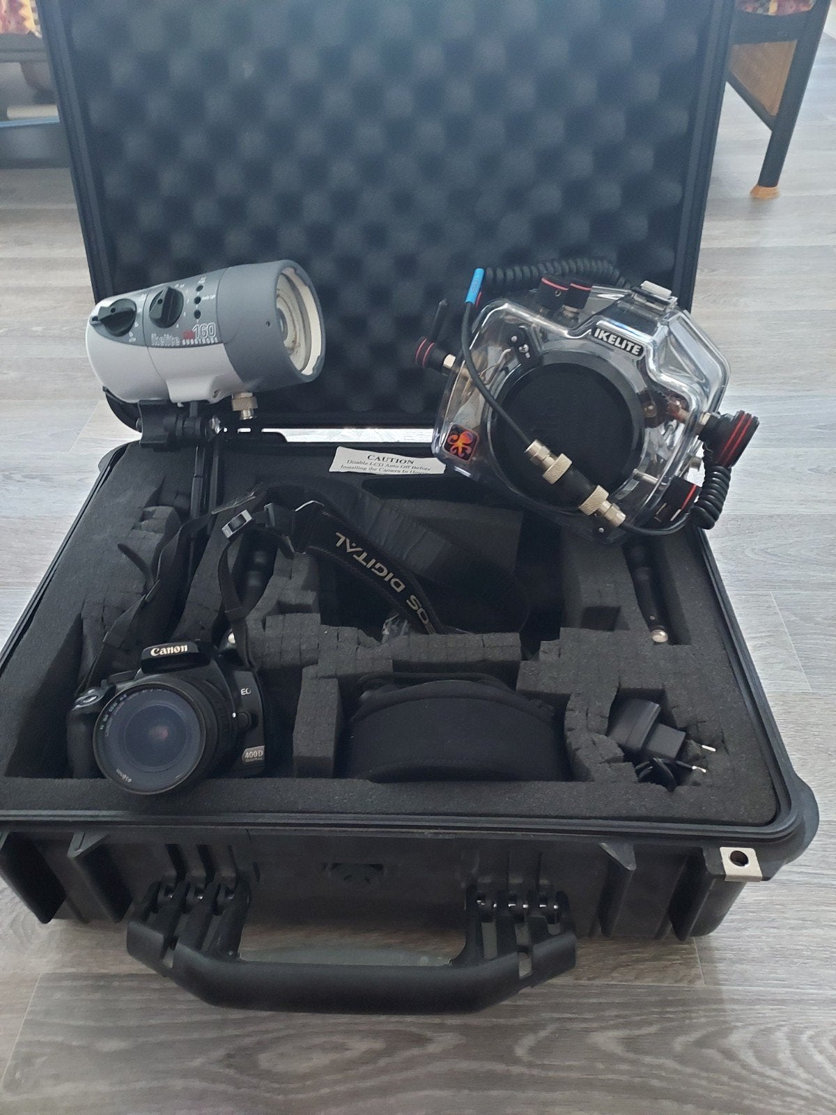 Onderwaterhuis met flitser en camera's, Audio, Tv en Foto, Fotografie | Onderwatercamera's, Onderwaterhuis, Ophalen