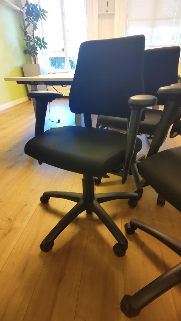 Zwarte bureaustoelen, Ophalen, Gebruikt, Zwart, Bureaustoel