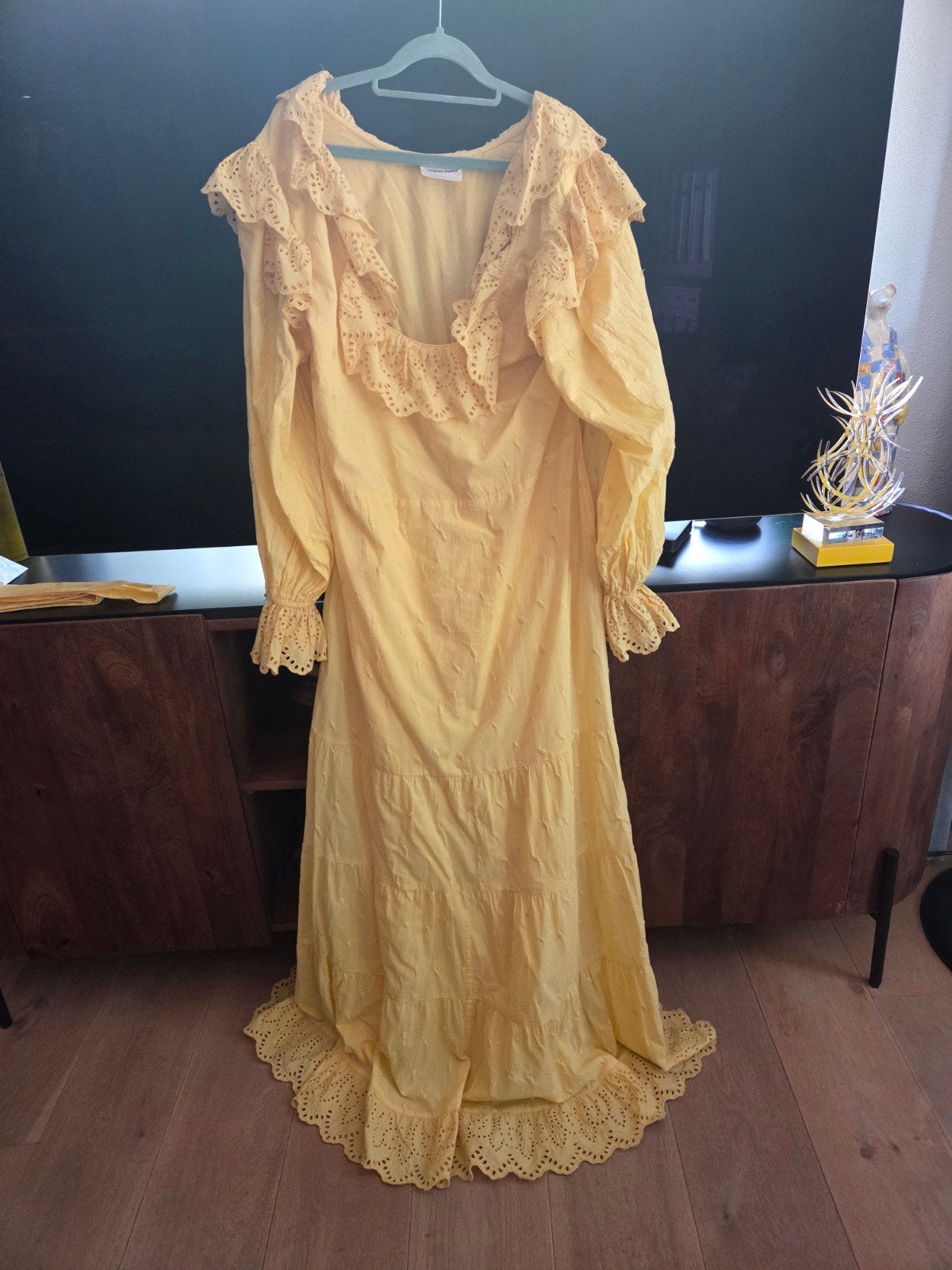 Fabienne Chapot Gele Maxi Jurk met Broderie, Geel, Maat 42/44 (L), Ophalen of Verzenden, Zo goed als nieuw