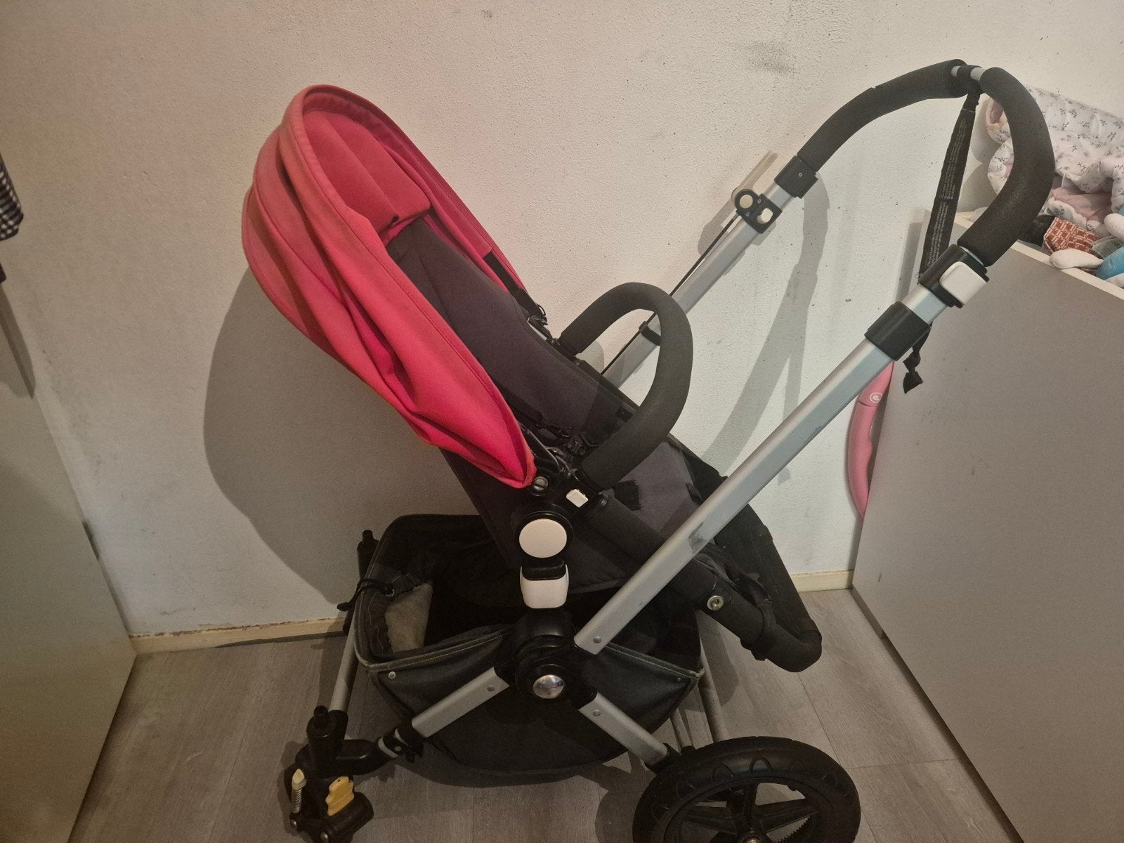 Bugaboo Cameleon kinderwagen met roze kap, Ophalen, Gebruikt, Overige merken, Verstelbare rugleuning
