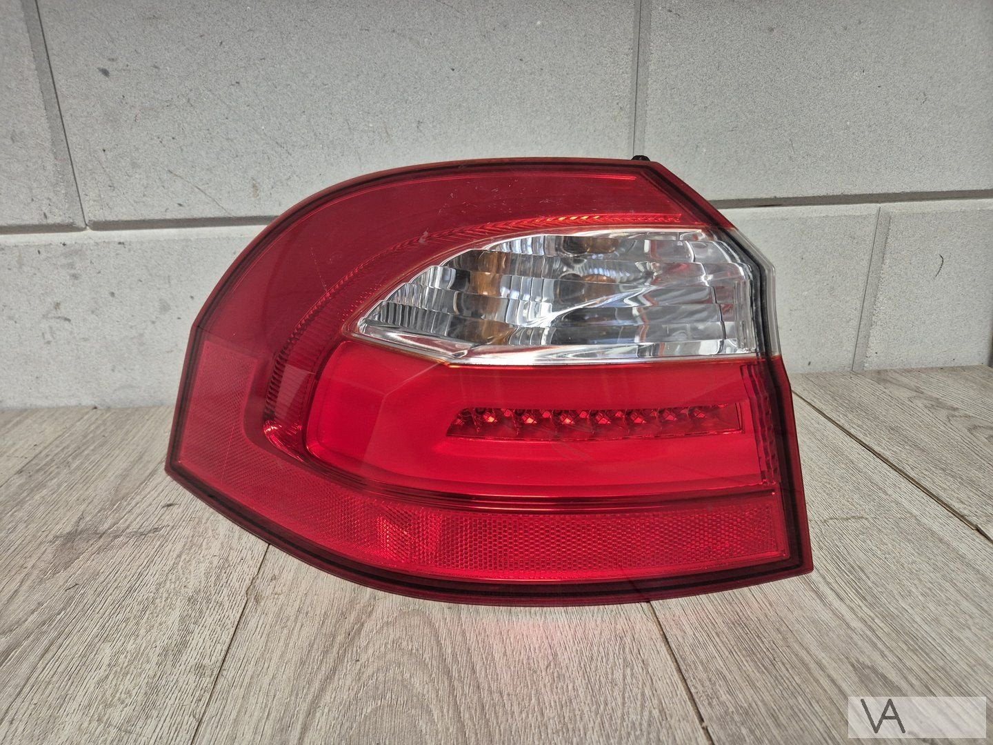 Kia Rio 2011 - 2017 achterlicht links €100 MODEL MET LED, -, -, Ophalen of Verzenden, -
