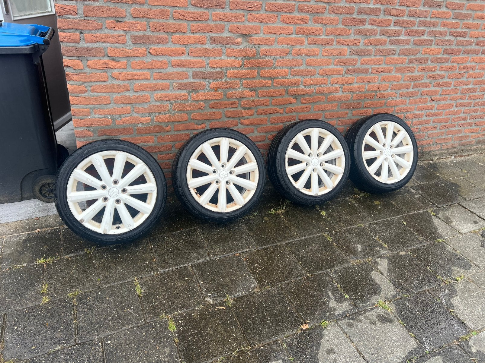 17 inch zomerbanden 195/45 R17 85W steek 5x114.3, Ophalen, Gebruikt, Banden en Velgen, 17 inch