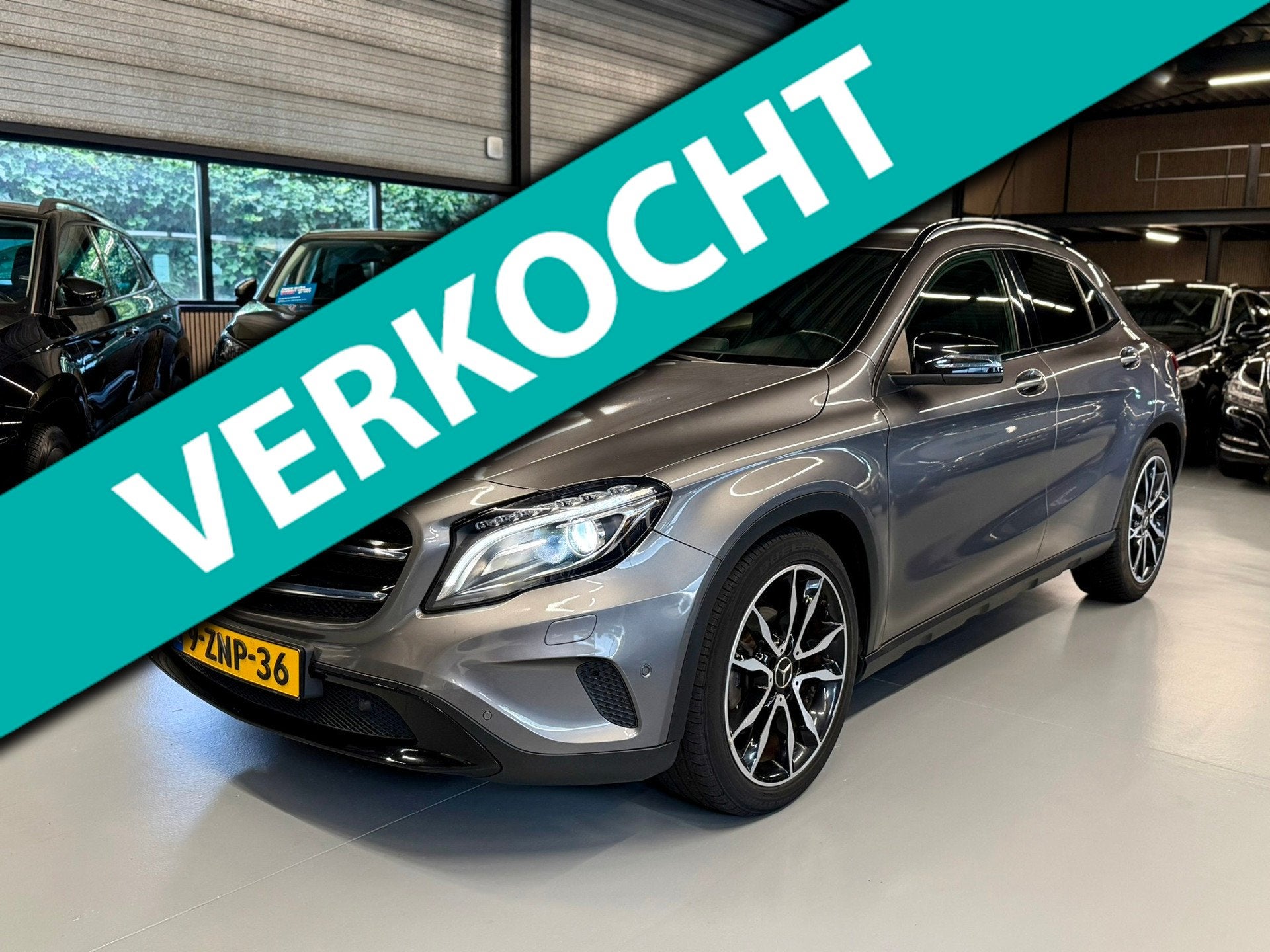 Mercedes-Benz GLA-klasse 200 Ambition Automaat l Led l Cruis, Gebruikt, Euro 6, 715 kg, Bedrijf