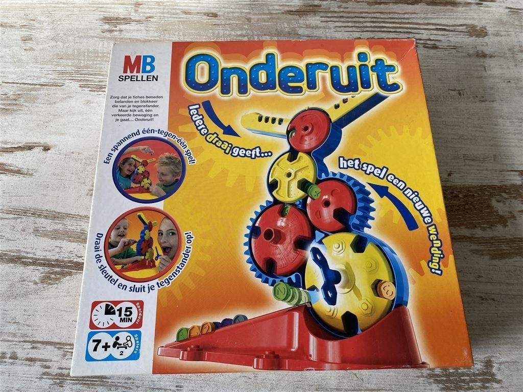 Onderuit MB vernieuwde versie [s47], Verzenden, Zo goed als nieuw