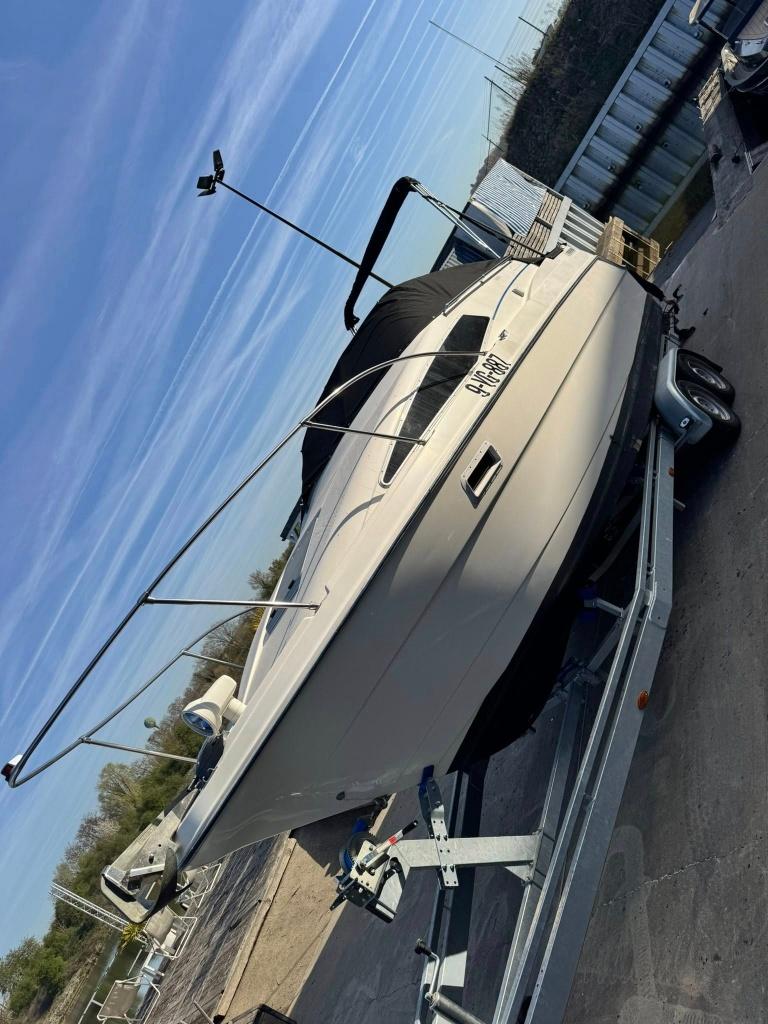bayliner 2655 ciera, Watersport en Boten, Motorboten en Motorjachten, Gebruikt, Polyester, Benzine, Binnenboordmotor, Afdekzeil