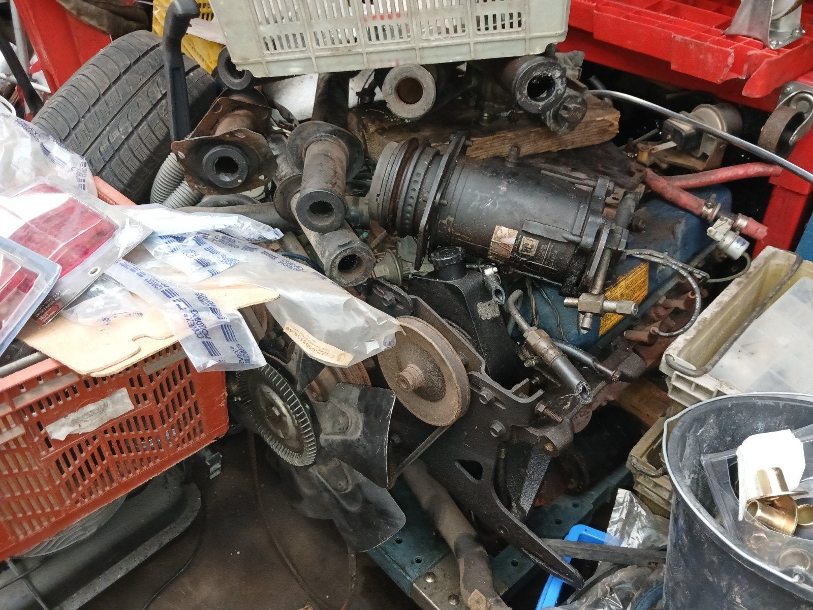 7.5 liter 460 motor ter revicie staat onbekend, Ophalen