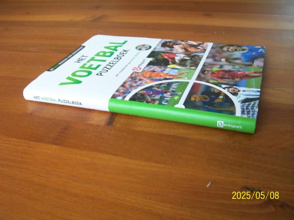 Het Voetbal Puzzelboek - Denksport, Verzenden, Zo goed als nieuw, Overige binnenlandse clubs, Boek of Tijdschrift