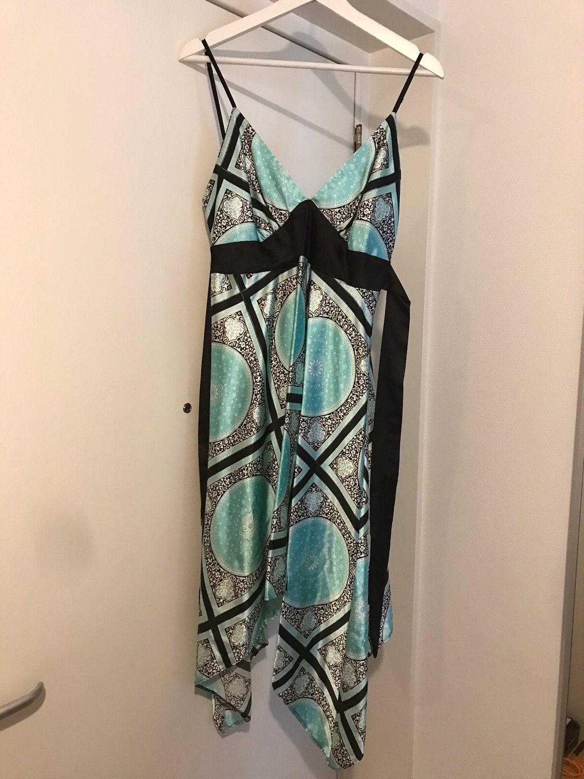 Vintage satijnlook jurk tuniek groen zomer punt oto 34, Verzenden, Maat 42/44 (L), Zo goed als nieuw, Boven de knie