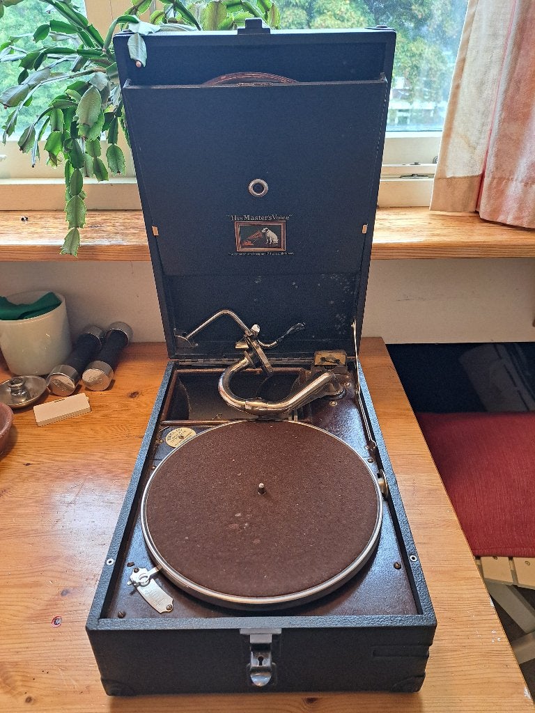 Antieke draagbare koffergrammofoon, HMV, Mod 101, 1925/31, Ophalen