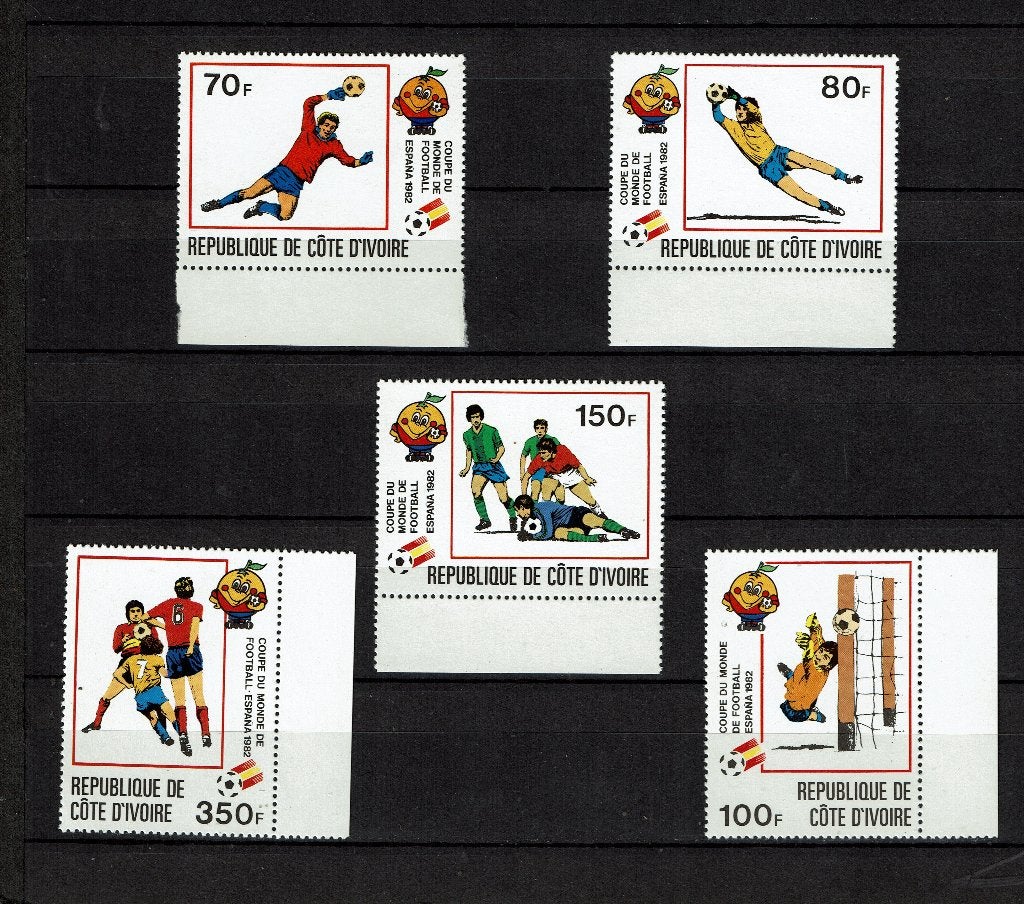 IVOORKUST 1981 PF SERIE VOETBAL SPORT SOCCER, Ophalen of Verzenden, Postfris, Sport