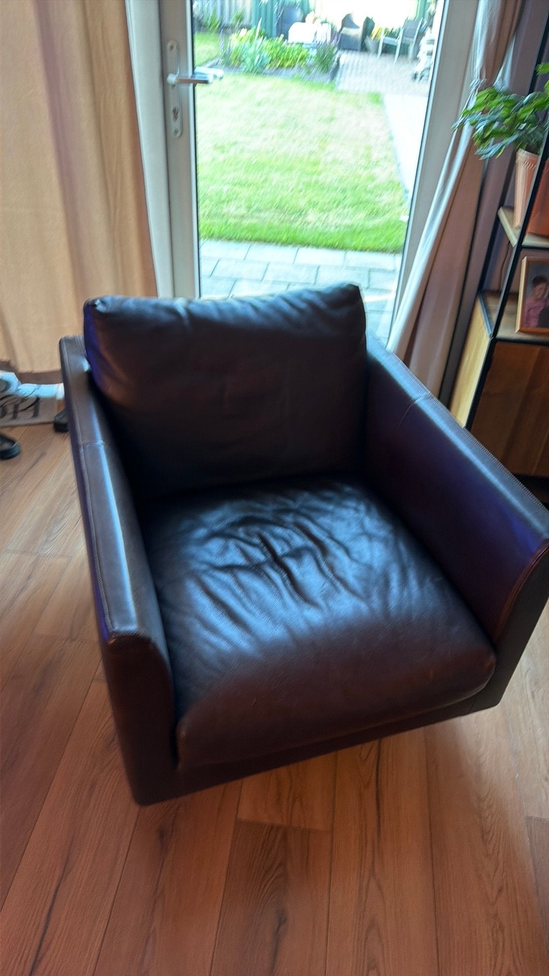 Lederen fauteuil, Huis en Inrichting, Ophalen, Zo goed als nieuw, 75 tot 100 cm, 50 tot 75 cm