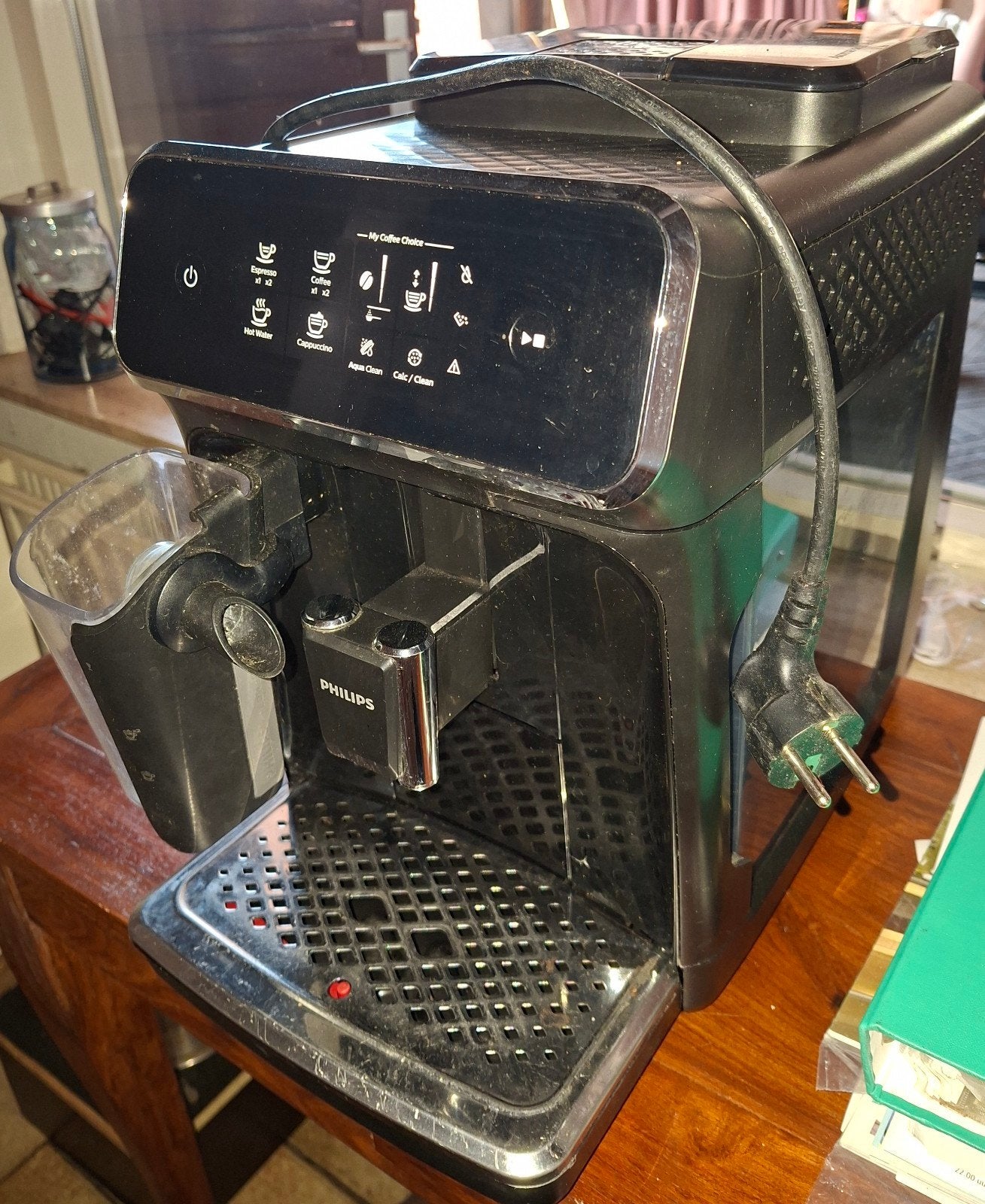Philips 2200 serie volautomatische espressomachine, Witgoed en Apparatuur, Koffiezetapparaten, Ophalen, Gebruikt, Espresso apparaat