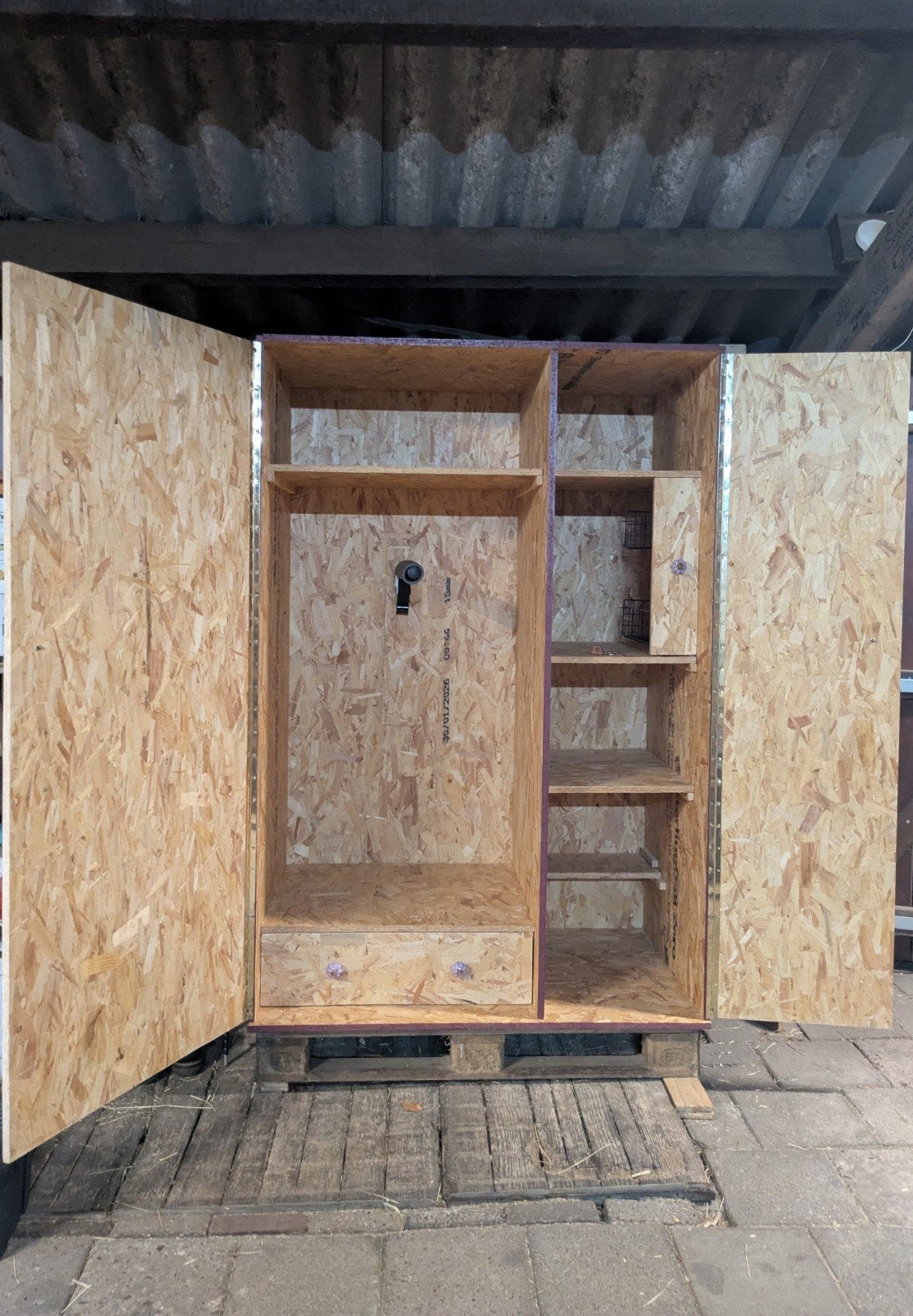 zadelkast osb, Dieren en Toebehoren, Ophalen, Nieuw