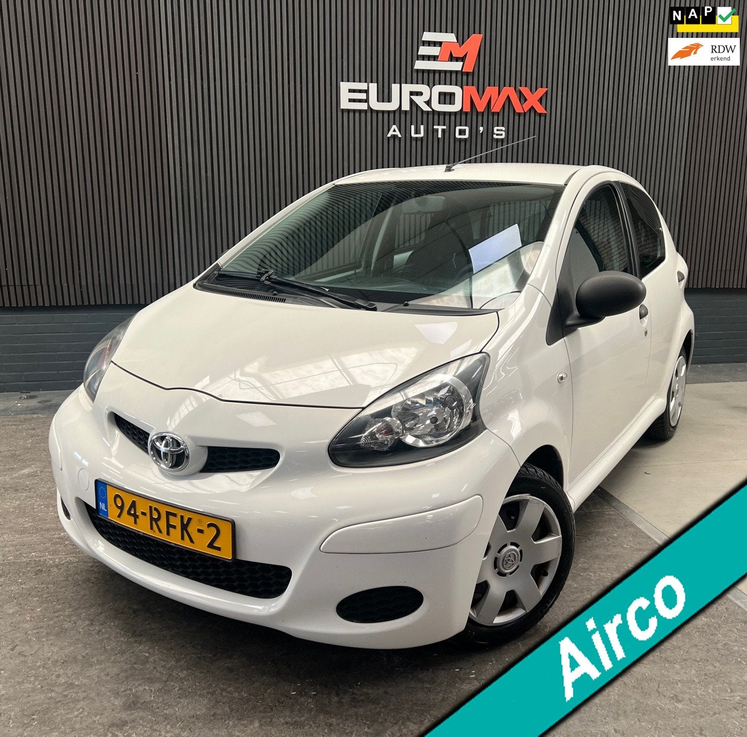 Toyota Aygo 1.0-12V Now NAP - Elektr.ramen - Airco., Auto's, Voorwielaandrijving, Euro 5, Stof, Gebruikt
