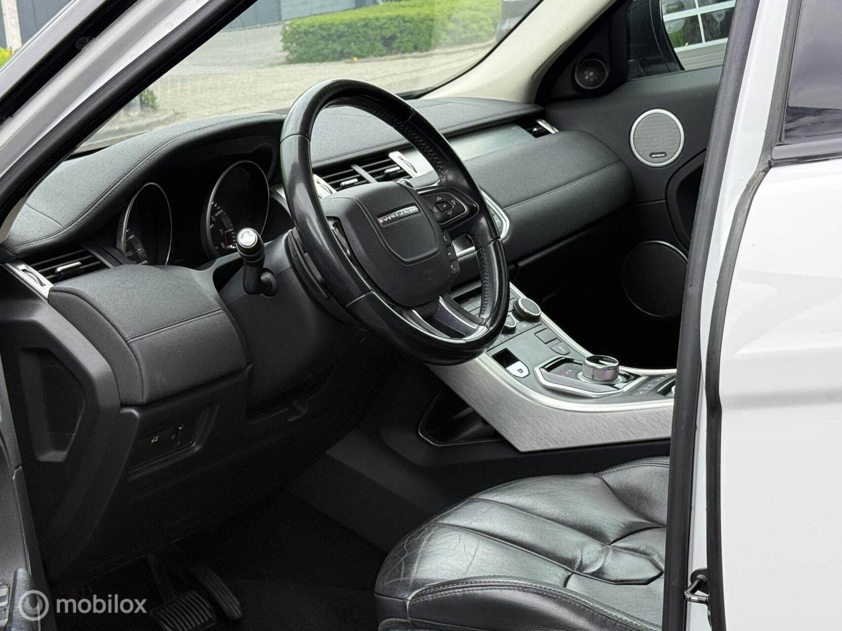 Land Rover Range Rover Evoque 2.0 Si 4WD Dynamic, Auto's, Automaat, Euro 5, 1800 kg, 4 cilinders