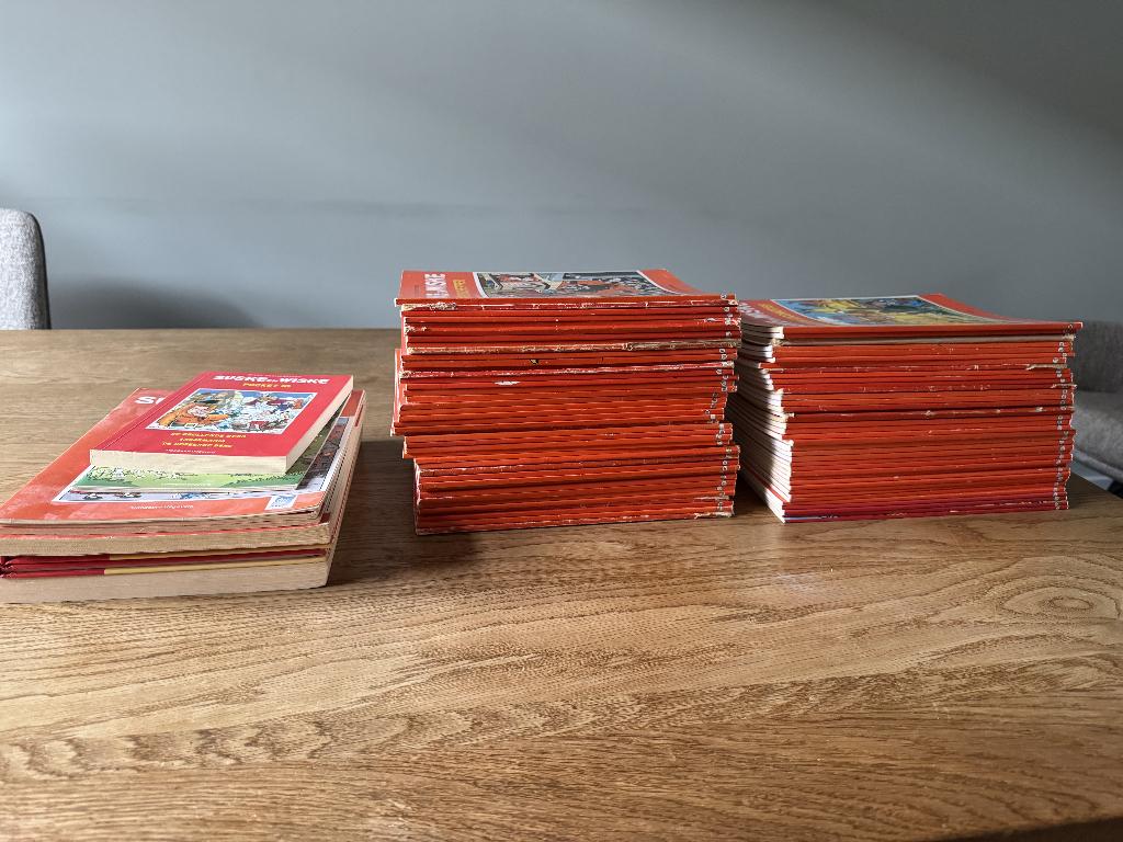 Suske en Wiske strips, Boeken, Stripboeken, Gelezen, Willy Vandersteen, Ophalen of Verzenden, Meerdere stripboeken