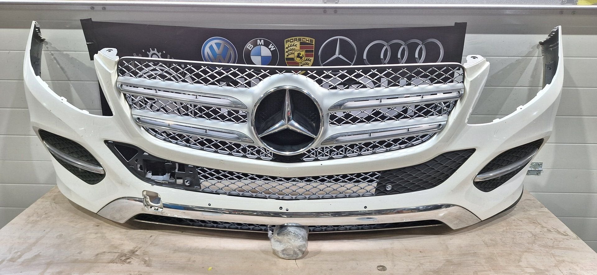 Voorbumper wit Mercedes-Benz GLE/ ML (W166 - C292) 2015-2019, Gebruikt, -, Voor, -