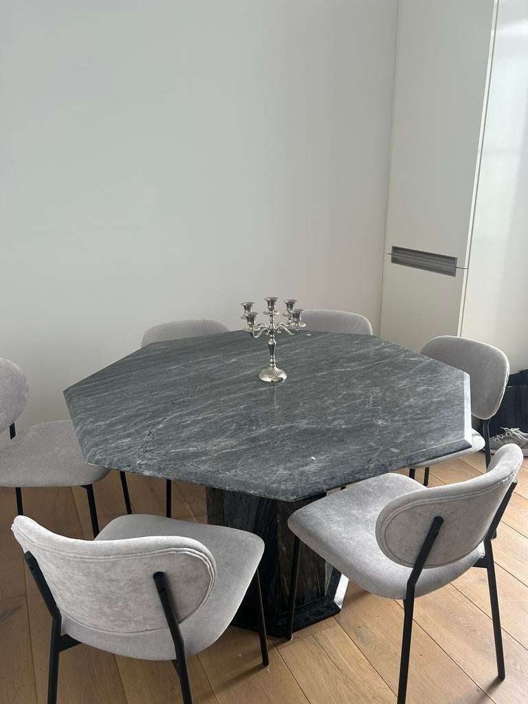 Echt marmeren eettafel grijs, Huis en Inrichting, Tafels | Eettafels, Ophalen, Overige materialen, Rond, 200 cm of meer
