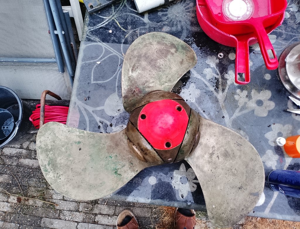 3 blads klap schroef, Watersport en Boten, Ophalen of Verzenden, Gebruikt, Motor en Techniek