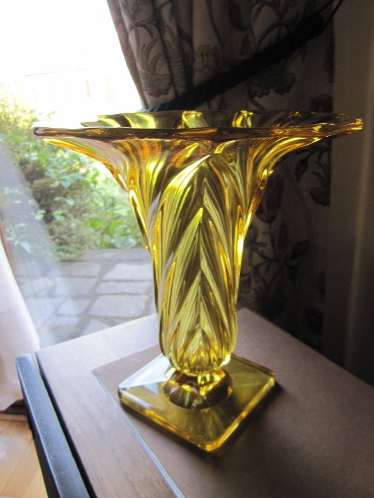 Art Deco vaas Orlow - Design Ruldof Schrötter voor Inwald, Verzenden