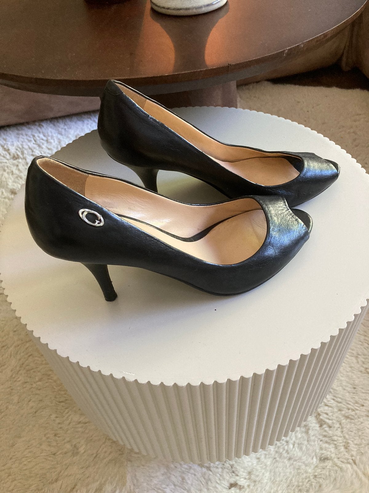 Pumps Guess maat 38 zwart peeptoe, Ophalen, Pumps, Zwart, Gedragen