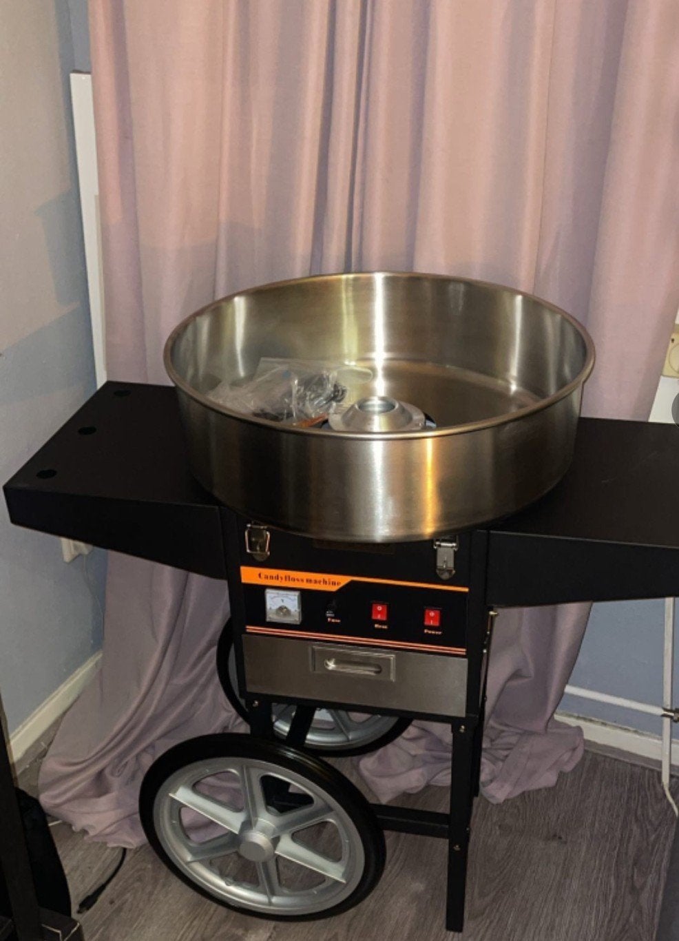 Professionele Suikerspinmachine op wielen, Ophalen of Verzenden, Zo goed als nieuw