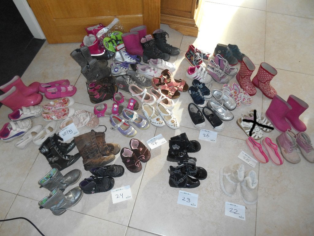 Mega Veel Meisjesschoenen Laarzen Sandalen Twins Adidas 26, Kinderen en Baby's, Jongen of Meisje, Schoenen, Ophalen of Verzenden