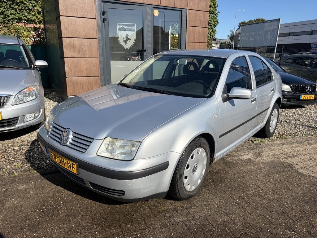 Volkswagen Bora 2.0, Stof, Gebruikt, Bora, 4 cilinders