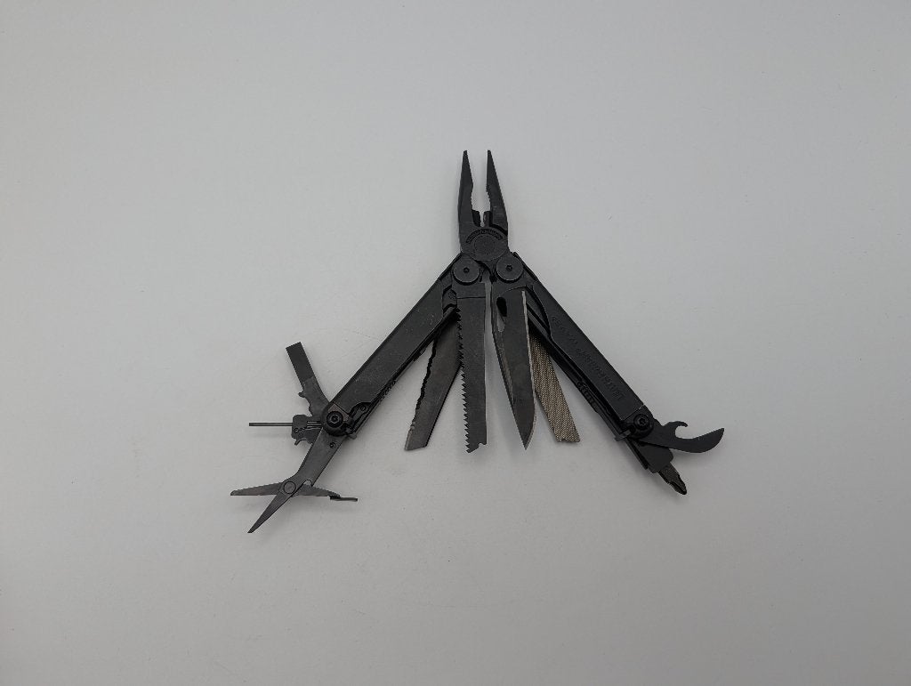 Leatherman Wave Black Oxide multitool, Caravans en Kamperen, Kampeergereedschap, Ophalen of Verzenden, Zo goed als nieuw