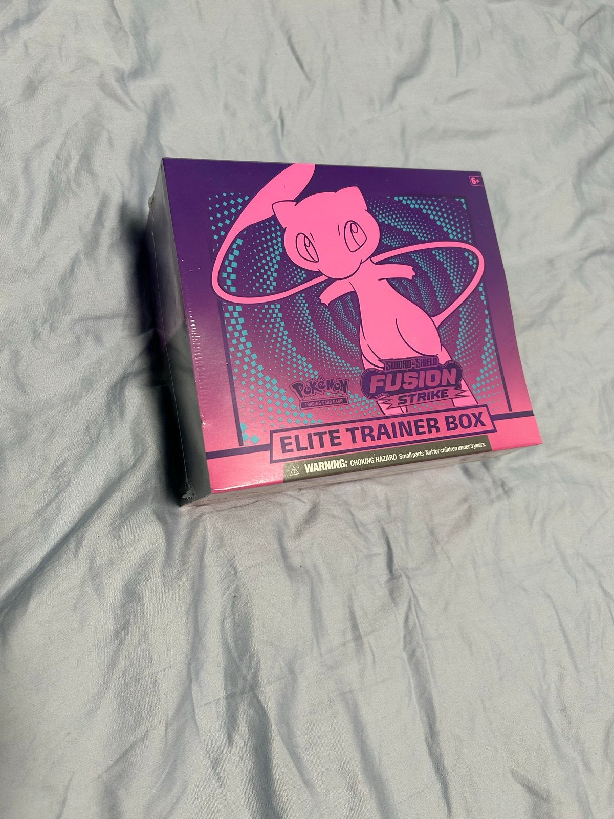 Pokémon Sword & Shield Fusion Strike Elite Trainer Box, Ophalen of Verzenden, Nieuw, Overige typen