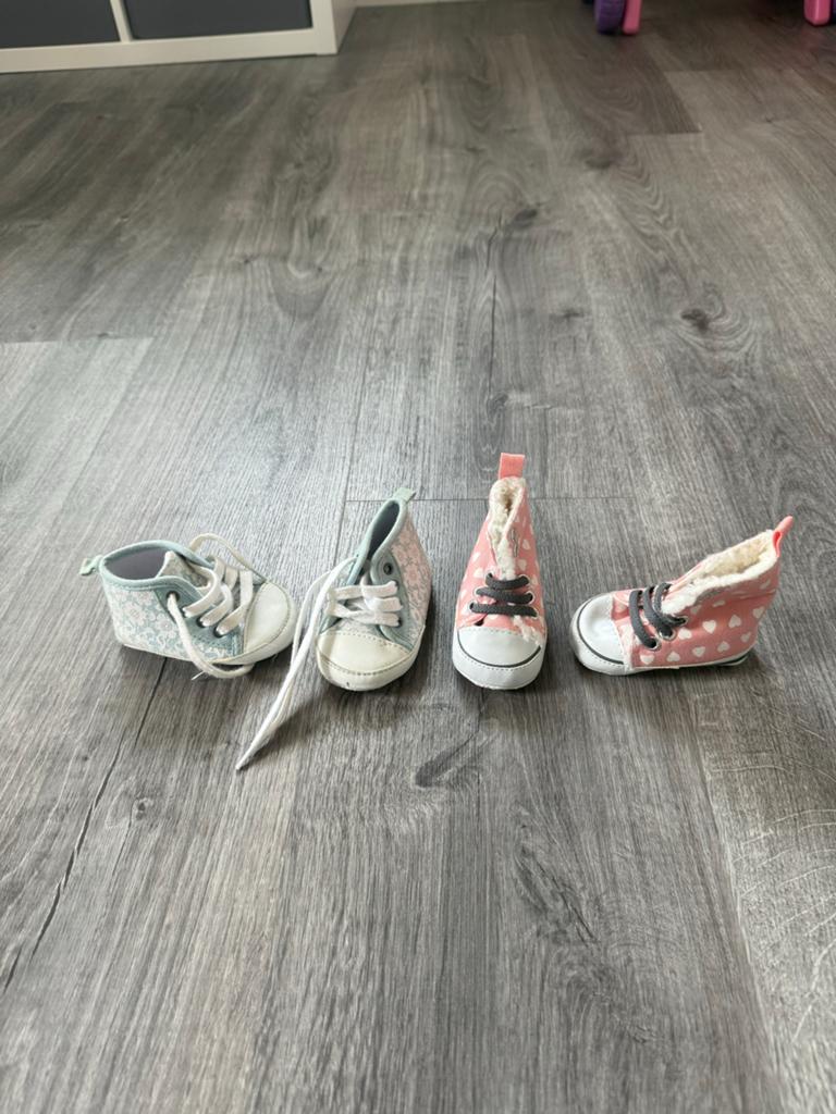 Leuke babyschoentjes - 2 paar, Ophalen of Verzenden, Nieuw, Meisje, Schoentjes