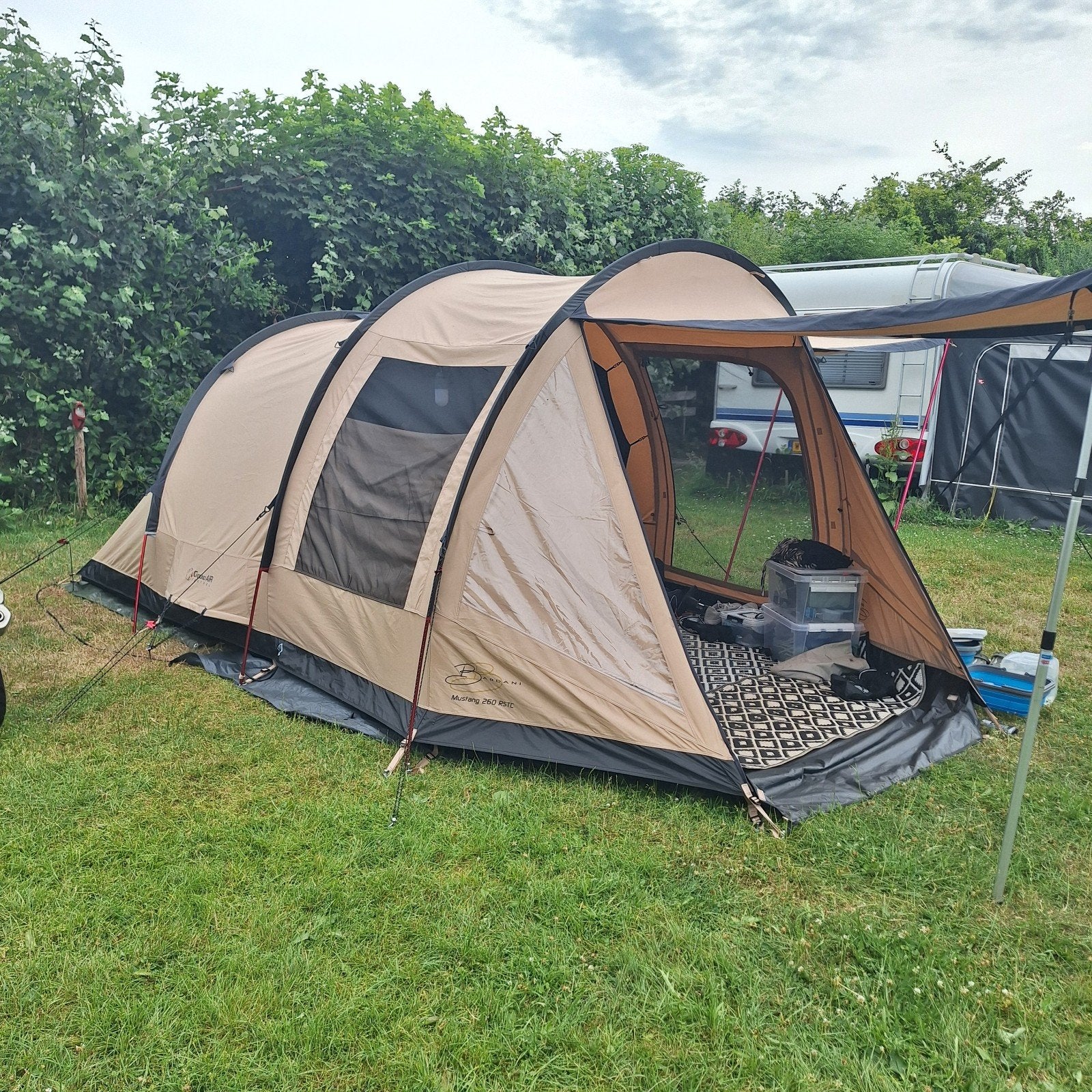 nieuwe Bardani Mustang 260rstc 4-persoons tent, Ophalen, Nieuw, Tot en met 4