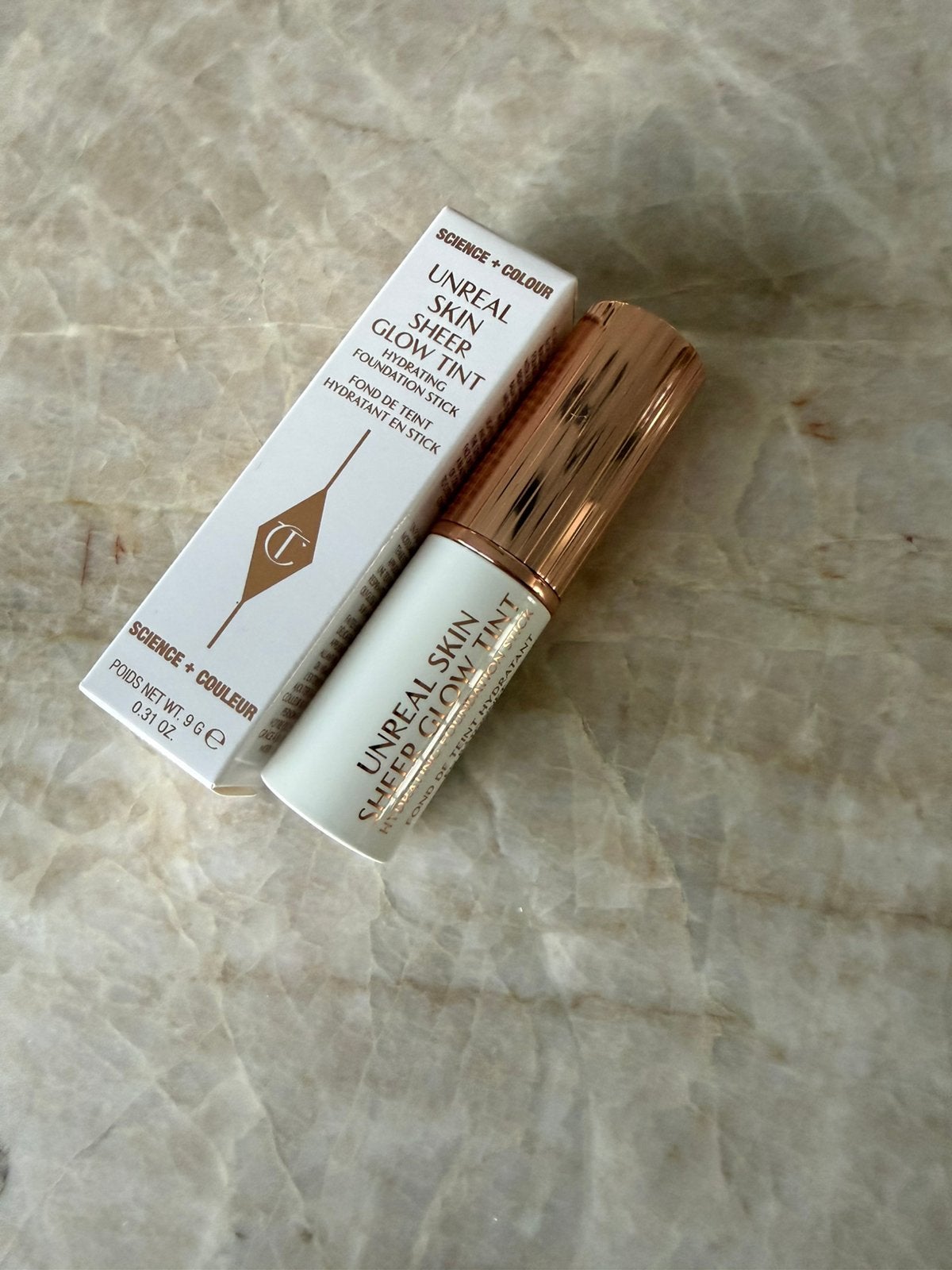 Unreal skin charlotte tilbury (diverse kleuren:omschrijving), Sieraden, Tassen en Uiterlijk, Overige kleuren, Gehele gezicht, Nieuw