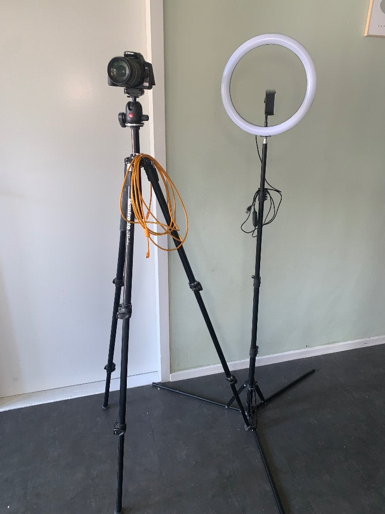 Canon EOS camera met statief en ringlamp met statief, Ingebouwde flitser, Gebruikt, Spiegelreflex, Canon