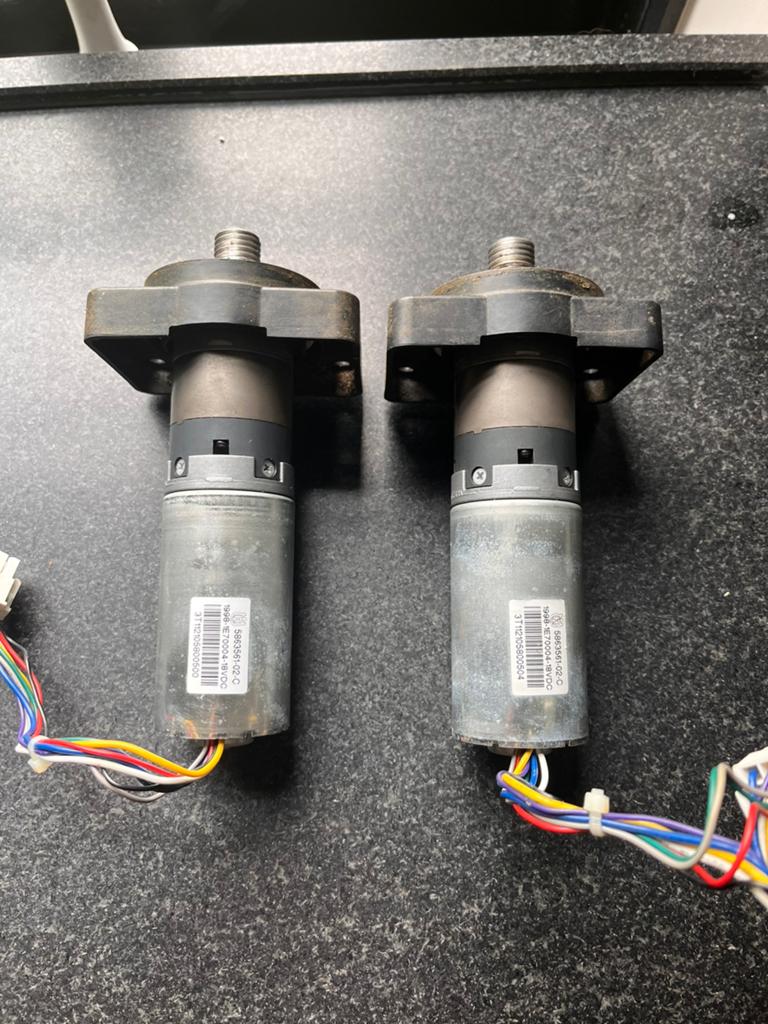 Te koop twee Husqvarna rij motoren, Ophalen of Verzenden