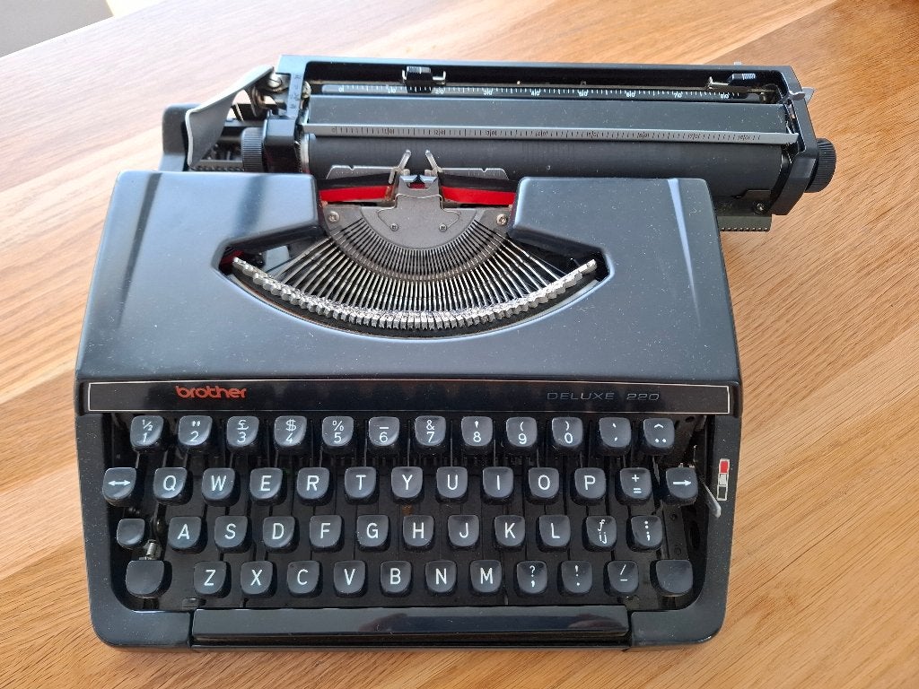 Vintage Brother Deluxe 220 draagbare typemachine, Diversen, Typemachines, Ophalen, Gebruikt