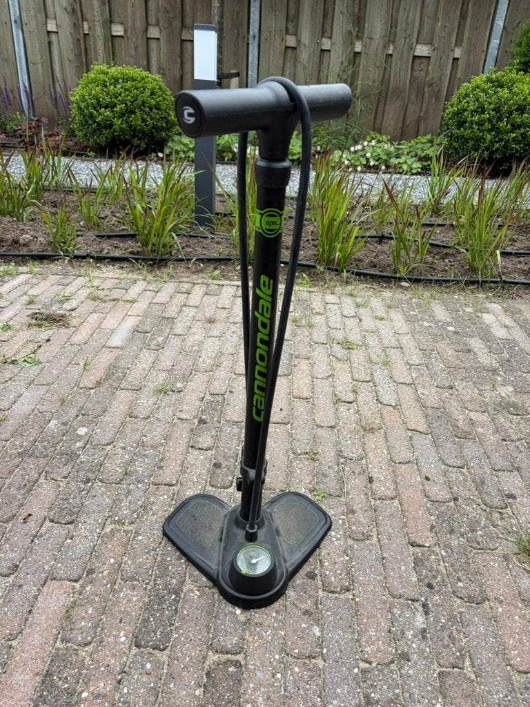 Cannondale fietspomp, Ophalen, Drukmeter, Zo goed als nieuw
