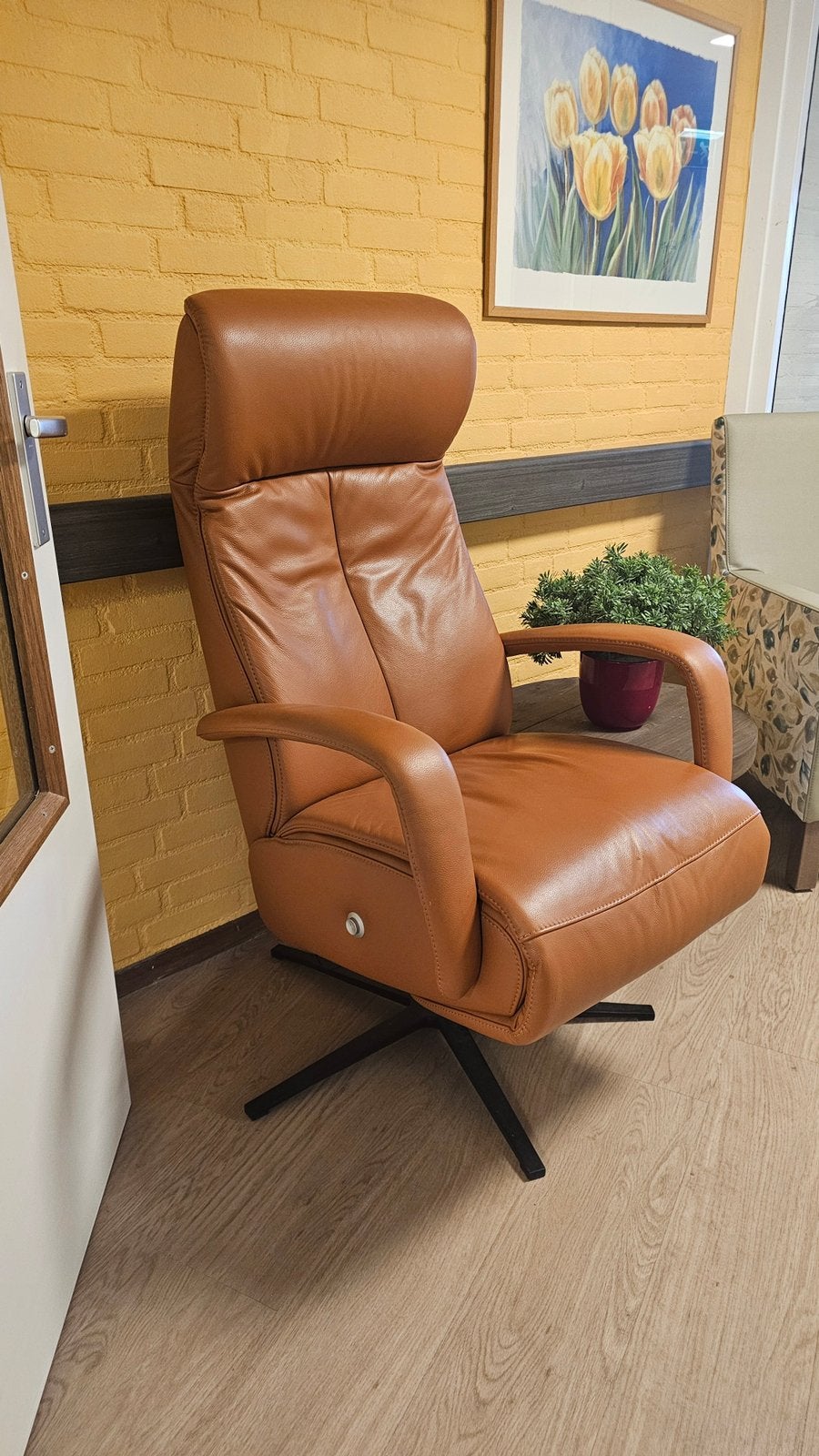 Foto 5 van Leren relaxfauteuil – zo goed als nieuw