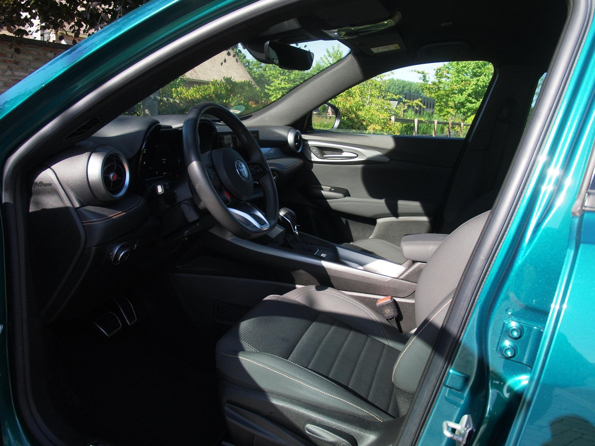 Alfa Romeo Tonale 1.3T PHEV Edizione Speciale | 280PK | Wint, Auto's, Alfa Romeo, Automaat, Dealer onderhouden, 4 cilinders, 700 kg