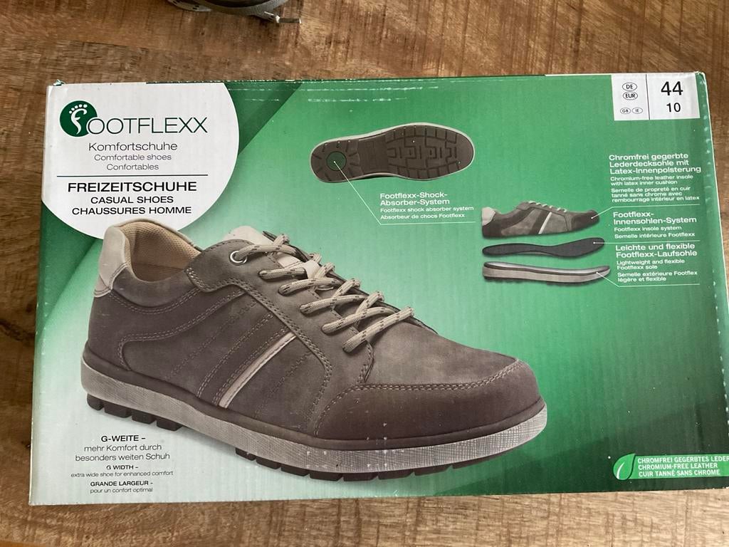 Footflexx comfortabele sneakers maat 44, Kleding | Heren, Ophalen of Verzenden, Zo goed als nieuw, Bruin, Sneakers of Gympen