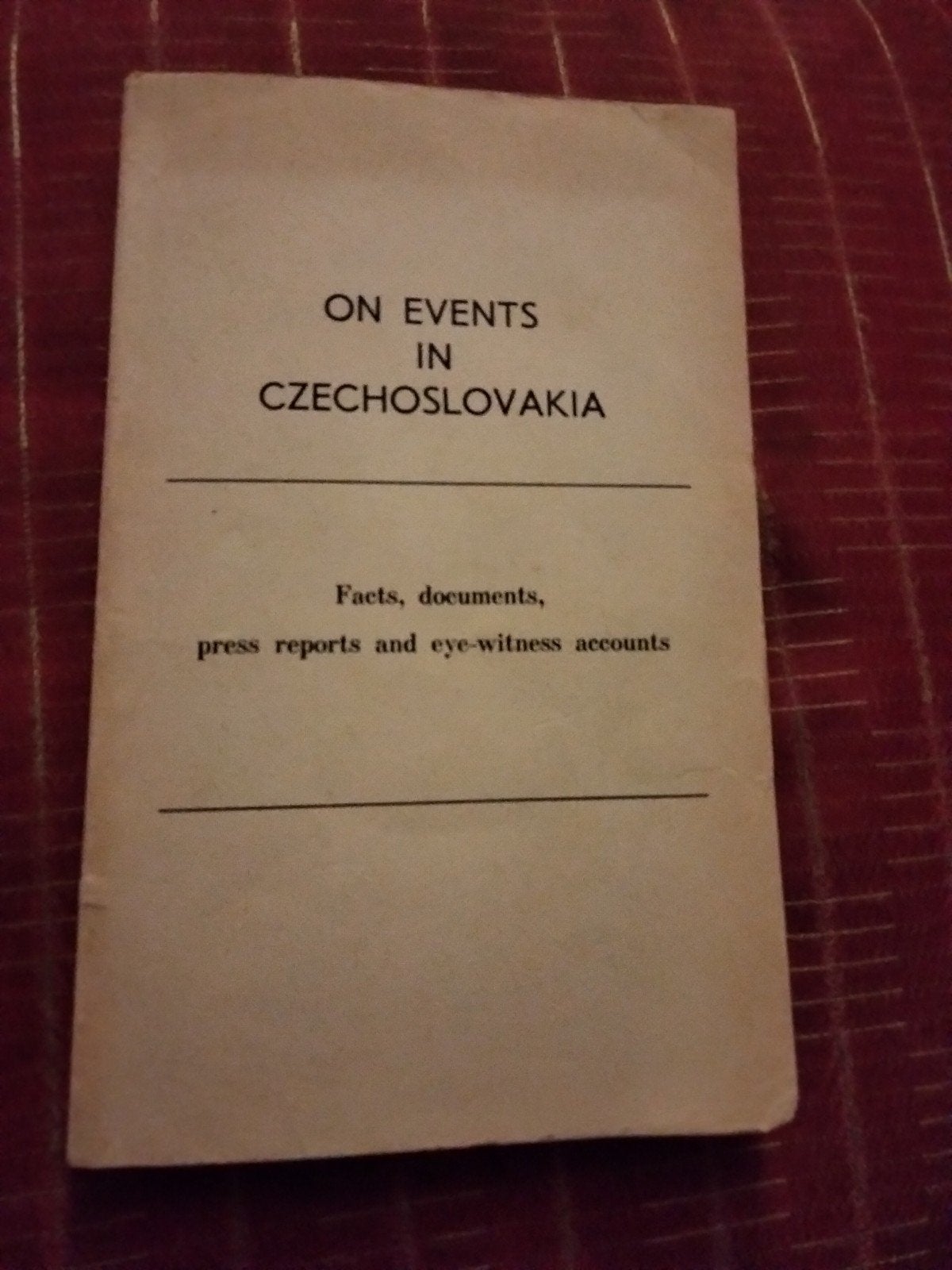 On events in Czechoslovakia, Boeken, Ophalen of Verzenden, Gelezen