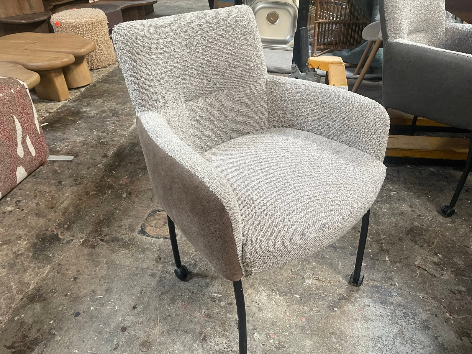 Verrijdbare stoel taupe bouclé bekleding en lederen accenten, Ophalen, Overige kleuren, Nieuw, Leer