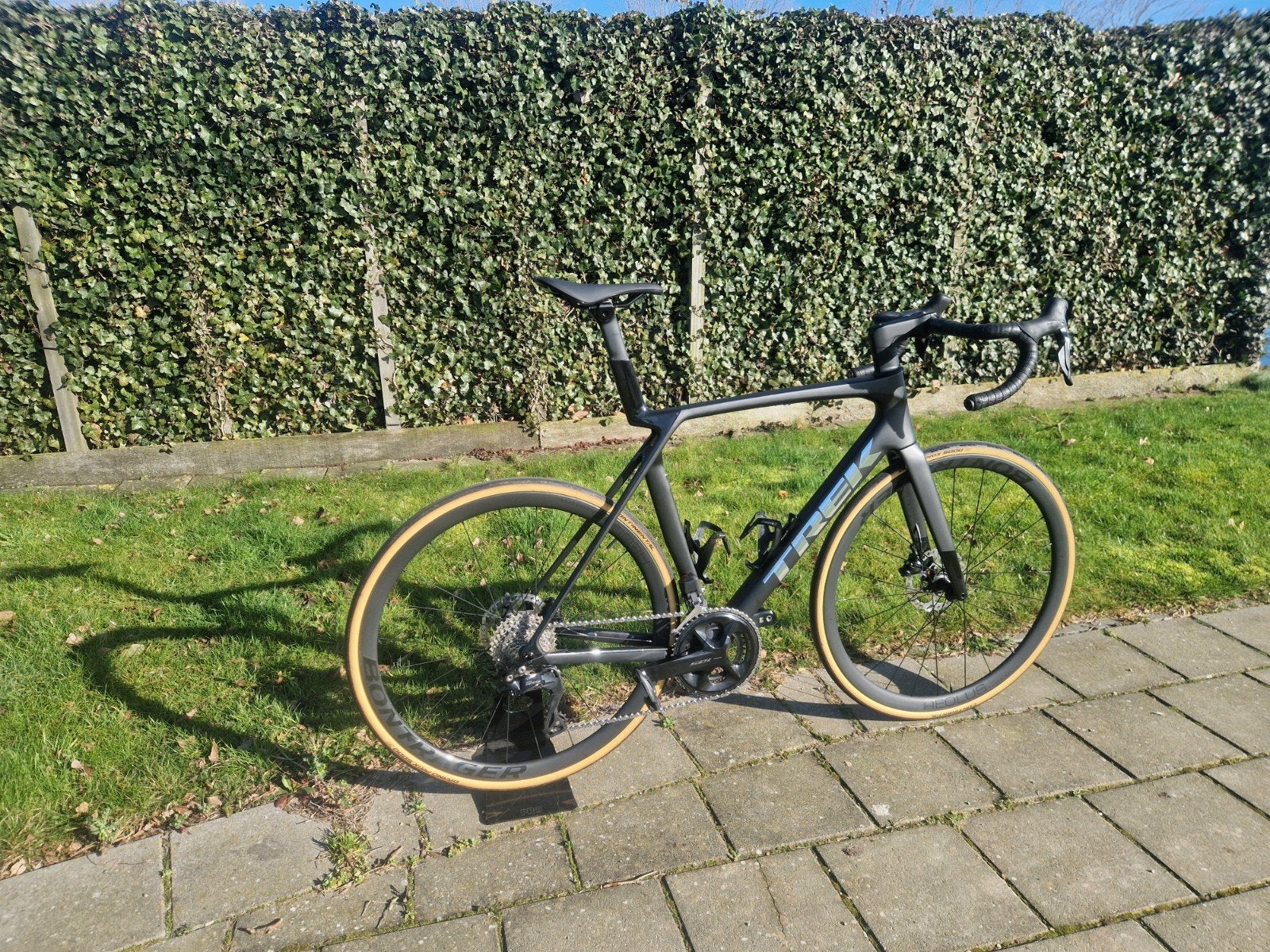 Trek madone sl6 gen8 carbon racefiets 2025, Ophalen, Zo goed als nieuw, Overige typen