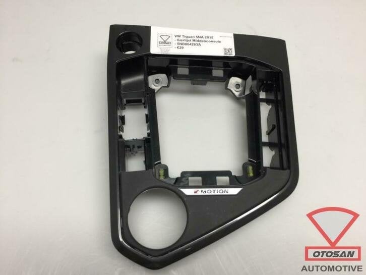 vw tiguan 5na sierlijst middenconsole 4 motion 5nb864263a, Auto-onderdelen, Gebruikt, Volkswagen, Volkswagen AG, Berliner Ring 2
38440  Wolfsburg, DE