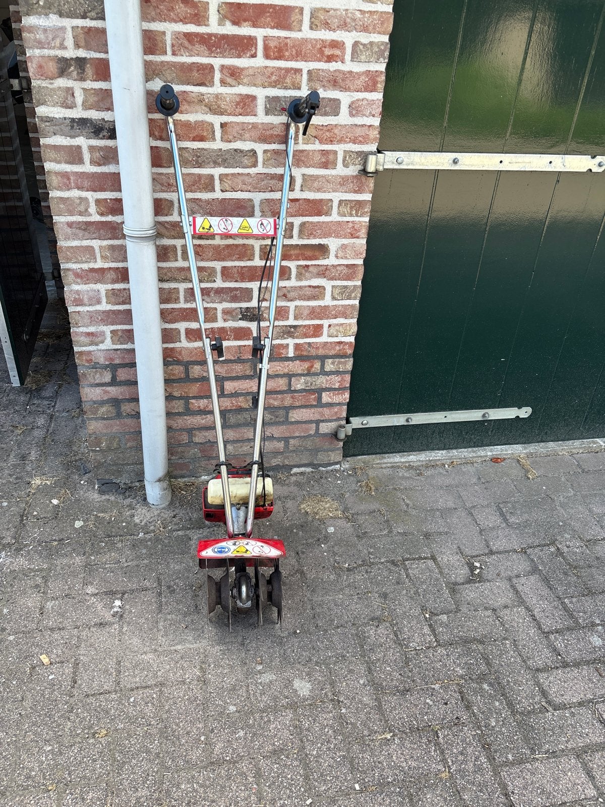Mantis Tuingereedschap - Grondfrees, Ophalen, Gebruikt
