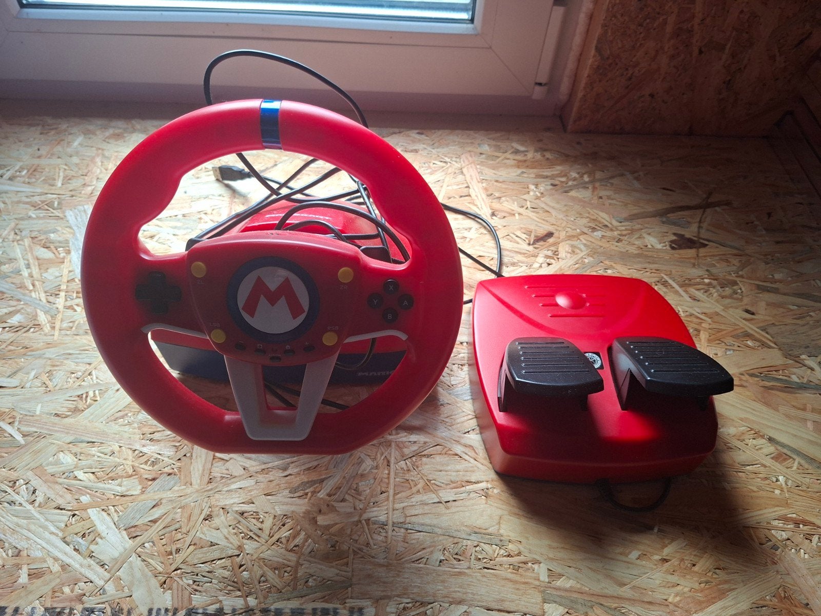 Mario Kart Racestuur met Pedalen voor Nintendo Switch, Racestuur, Gebruikt, Nintendo, Overige merken